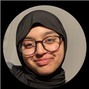 Étudiante en faculté de psychologie ayant étudié les mathématiques, la physique chimie et les sciences de la vie et de la Terre